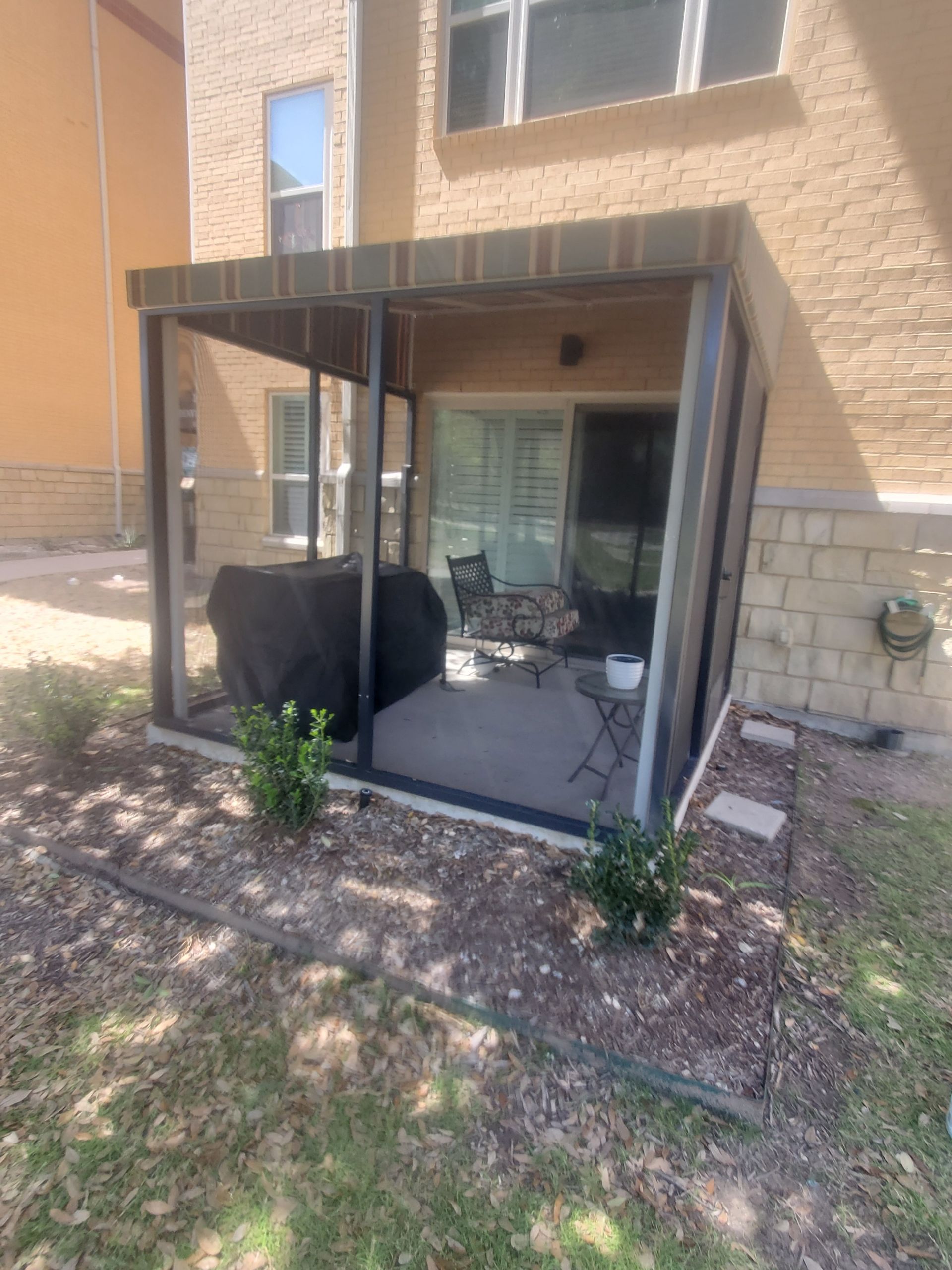 Commercial awning project